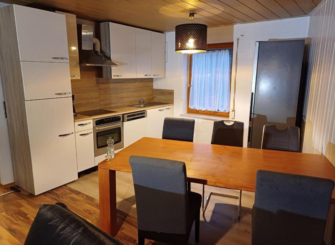 Ganzes Haus In Hopfach Optional Wohnung Extra Wolpertshausen Εξωτερικό φωτογραφία